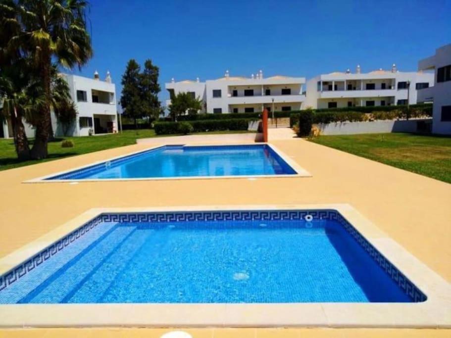 פרה Lake Apartment - Pool And Sea View & Tennis Court & Bbq מראה חיצוני תמונה