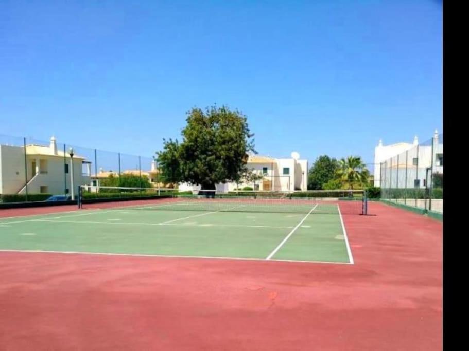 פרה Lake Apartment - Pool And Sea View & Tennis Court & Bbq מראה חיצוני תמונה